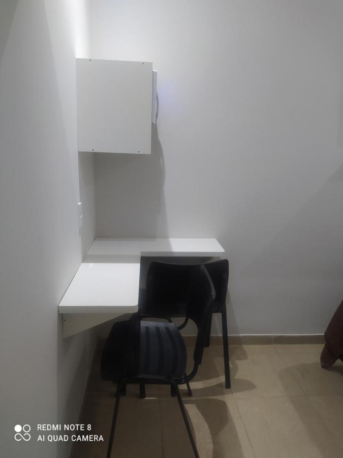 Pousada Quarto Casal Com Ar,Frigobar, Garagem Aparecida  Buitenkant foto